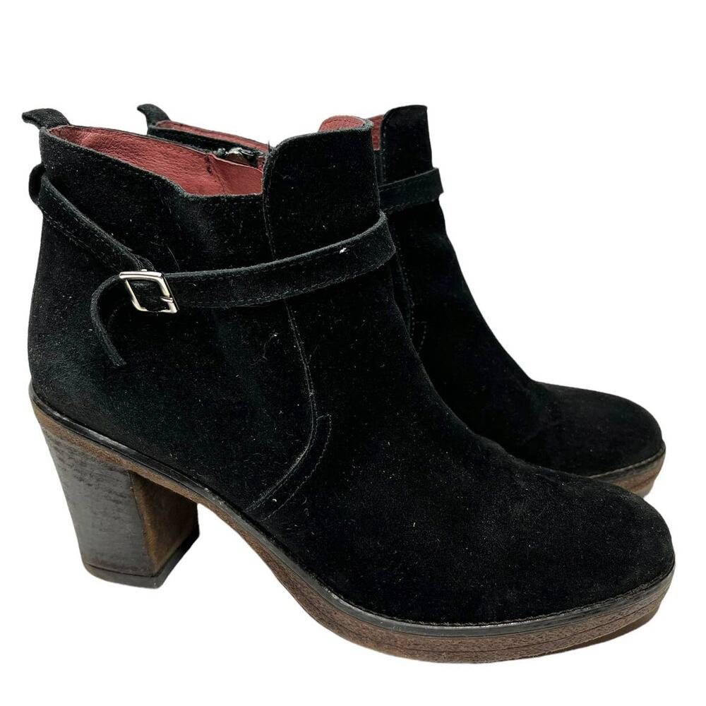 Frau Black Suede Heeled Ankle Booties